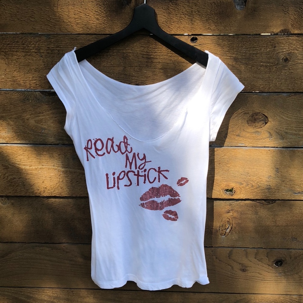 Cute white tee
